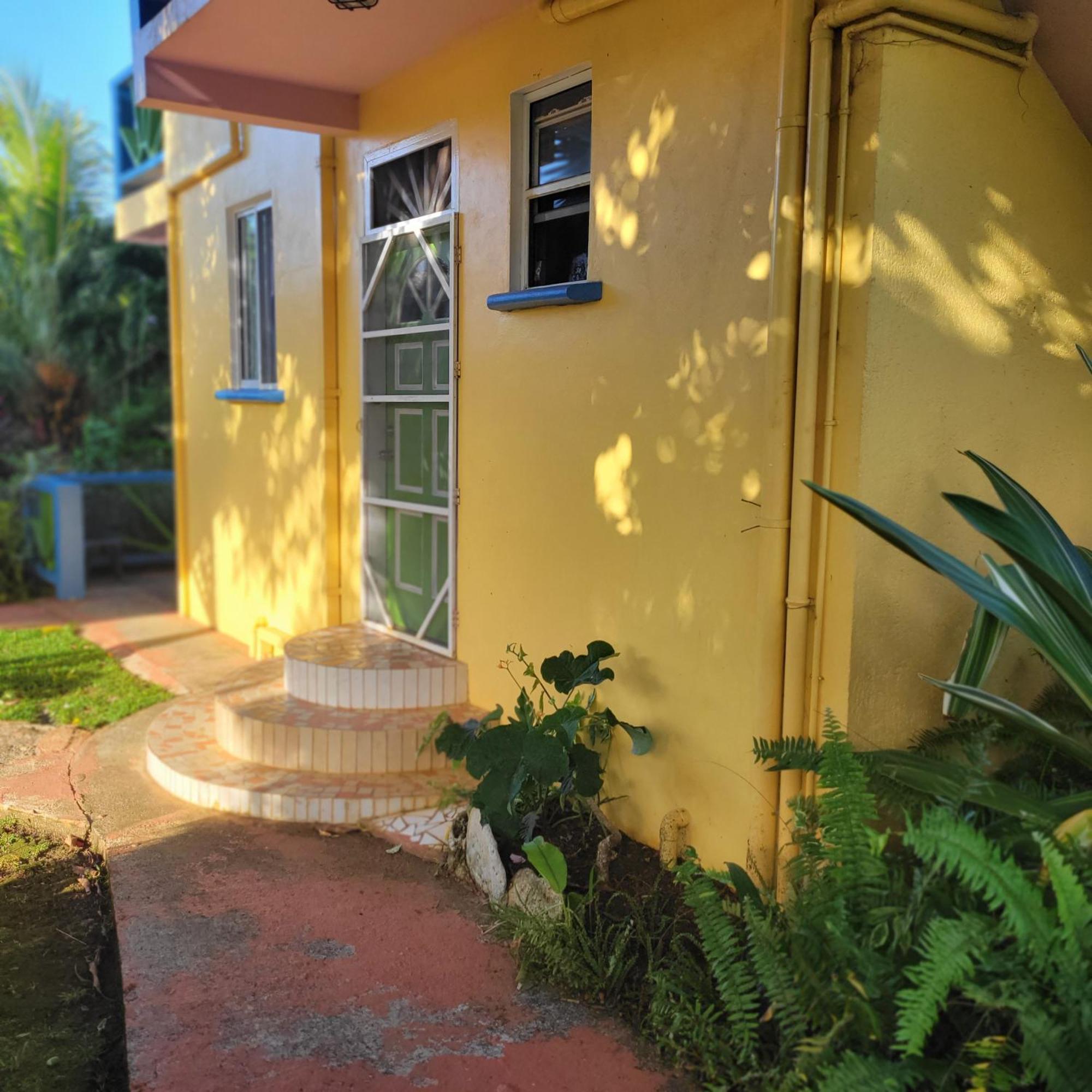 Jacoway Inn Calibishie Bagian luar foto