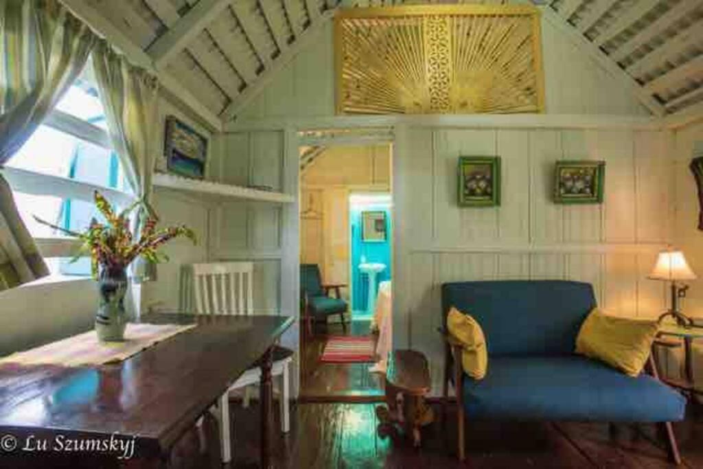 Jacoway Inn Calibishie Bagian luar foto