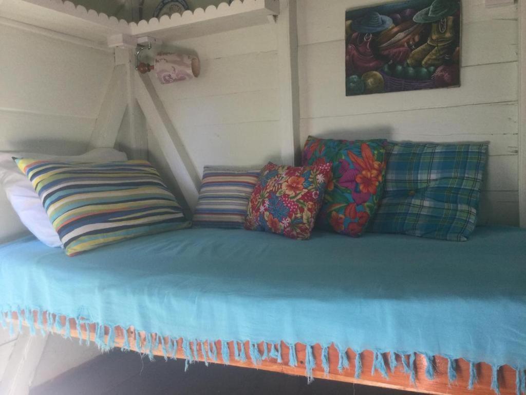 Jacoway Inn Calibishie Bagian luar foto